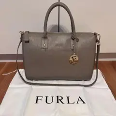 【美品】FURLA LINDAトートバッグ(グレージュ)