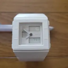 カシオ 腕時計 Baby-G BGA-200 アナデジ 白 USED