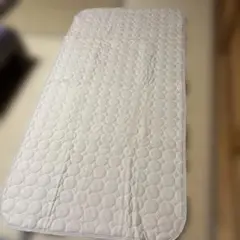 防水 敷きパッド　　ニトリ防水敷きパッド