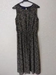 美品【（M）GORGE 花柄ノースリーブ　ロングフレアーワンピース 】