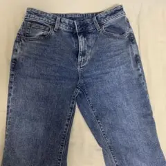 GU スリムフレアジーンズ M