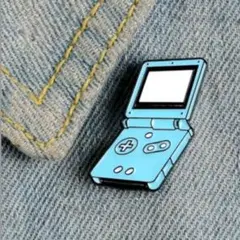 ゲームウオッチ型ピンズ【821】