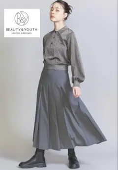 【美品】1.3万円 BEAUTY&YOUTH ARROWSシアーラメポロニット