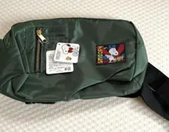 SNOOPY スヌーピー ワッペン付きボディバッグ カーキ タグ付き新品未使用