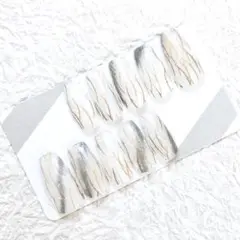 【現品限り】 ネイルチップ 和紙 和風 白 金 銀