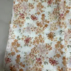 LAURA ASHLEY 花柄プリント生地 118x80cm２枚