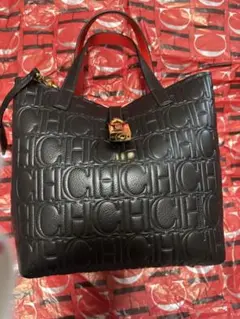 【2万円引き】新品未使用キャロリーナヘレナ ロゴ入り黒レザーバッグ
