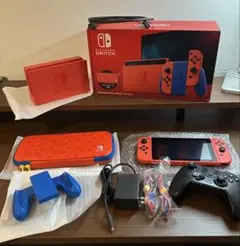 Switch マリオレッド&ブルー　SDカード64GB、コントローラー付き