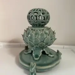高麗青磁　海青　香炉　香合　木箱あり　透かし　蓮　うさぎ　茶道具　骨董品 高麗青磁 海青 香炉 香合 木箱あり 透かし 蓮 うさぎ 茶道具 骨董品