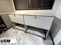 USM Haller ハラー キャビネット ライトグレー 鍵 ドア トレー