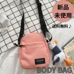 ボディバッグ　サコッシュ　ピンク