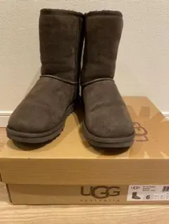 Item thumbnail for item 562419d2-3649-4e9c-917c-91ccf9a9c403