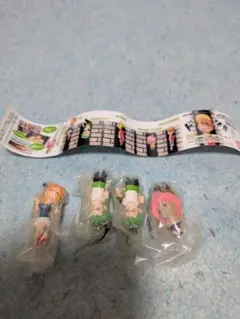 カプセルトイ 4体セット ナミ チョッパー　ゾロ✕2