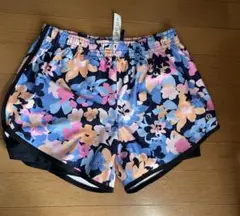 ルルレモン★ショートパンツ★サイズ4★新品