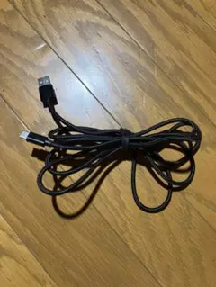 USB-A to USB-C 充電ケーブル