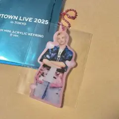 SMTOWN TOKYO ランダムミニアクリルキーホルダー ヤンヤン