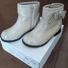 Item thumbnail for item 71591637-e6af-4adc-8170-b64d2b1450b0