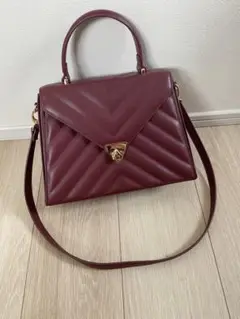 台形ハンドバッグ