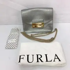 8SBM3 FURLA シルバーショルダーバッグ