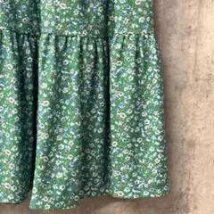タグ付き　未使用　novem 花柄フレアロングスカート 緑色　F