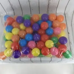 カラーボール　プールボール