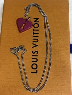 【美品】Louis Vuitton ハート キー チャーム ネックレス