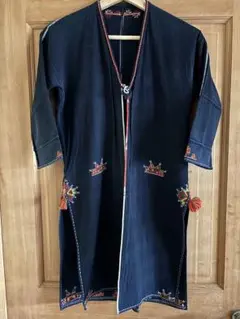 エスニック　手刺繍　ハンドメイド　ヤオ族ロングコート　民族衣類　藍染D68 エスニック 手刺繍 ハンドメイド ヤオ族ロングコート 民族衣類