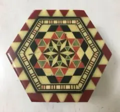 タラセア　小物入れ
