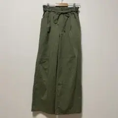 未使用　GU ペーパーバッグセミワイドパンツ グリーン L ウエストゴム