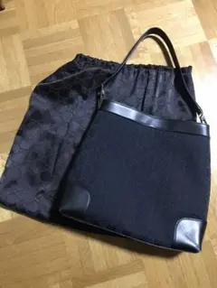 Gucci のワンショルダーバッグ