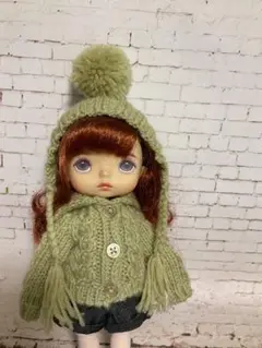 ミディブライス　　モンストドール　手編みのジャケットと帽子のセット