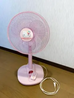 ❖【美品】ハローキティ✨サンリオ ✨リビング扇✨扇風機✨FK-KT305✨ FL-KT305 ハローキティ 30cmリビング扇風機 1台 フィフティ