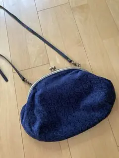 がま口ハンドバッグ　美品
