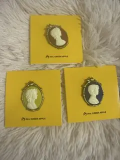 Item thumbnail for item a4fb37ad-3e63-40c2-897c-56e7b3907293