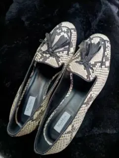 Item thumbnail for item 799b6096-fe24-4ecf-a0d8-b41f3e650eb6