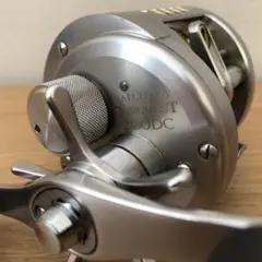 シマノ カルカッタコンクエスト 200DC