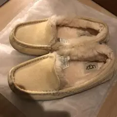 UGG モカシン ベージュ