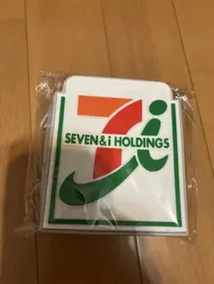 セブンイレブン　シリコンポーチ
