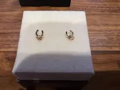 K10YG ダイヤモンド ピアス