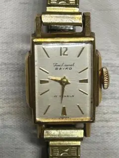 Item thumbnail for item c2c9e1a3-9518-4a54-aa4f-6b9b393d38bc