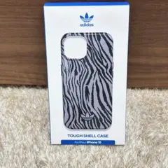 アディダス iPhone 15 ケース 53866 グレー
