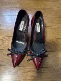 【PRADA】エナメルリボンパンプス（35）