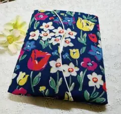 ハンドメイド ポケットティッシュケース　キャスキッドソン