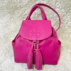 【美品】トリーバーチ テア ミニリュック タッセル ロゴ レザー 裏地総柄