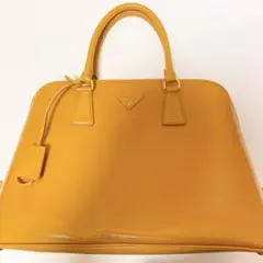 プラダ ハンドバッグ♡ ショルダーも可♪