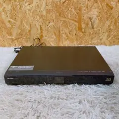 Item thumbnail for item 2e2185a4-38d7-4081-b50c-795c65dd0735