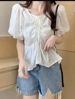 ブラウス　ホワイト