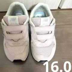 Item thumbnail for item 3096f436-331c-4e14-ad7d-8a5c929d2a03