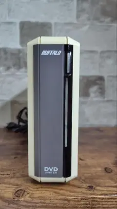 外付けDVDドライブ BUFFALO DVSM-X516U2