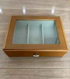 木製コレクションボックス 透明蓋付き